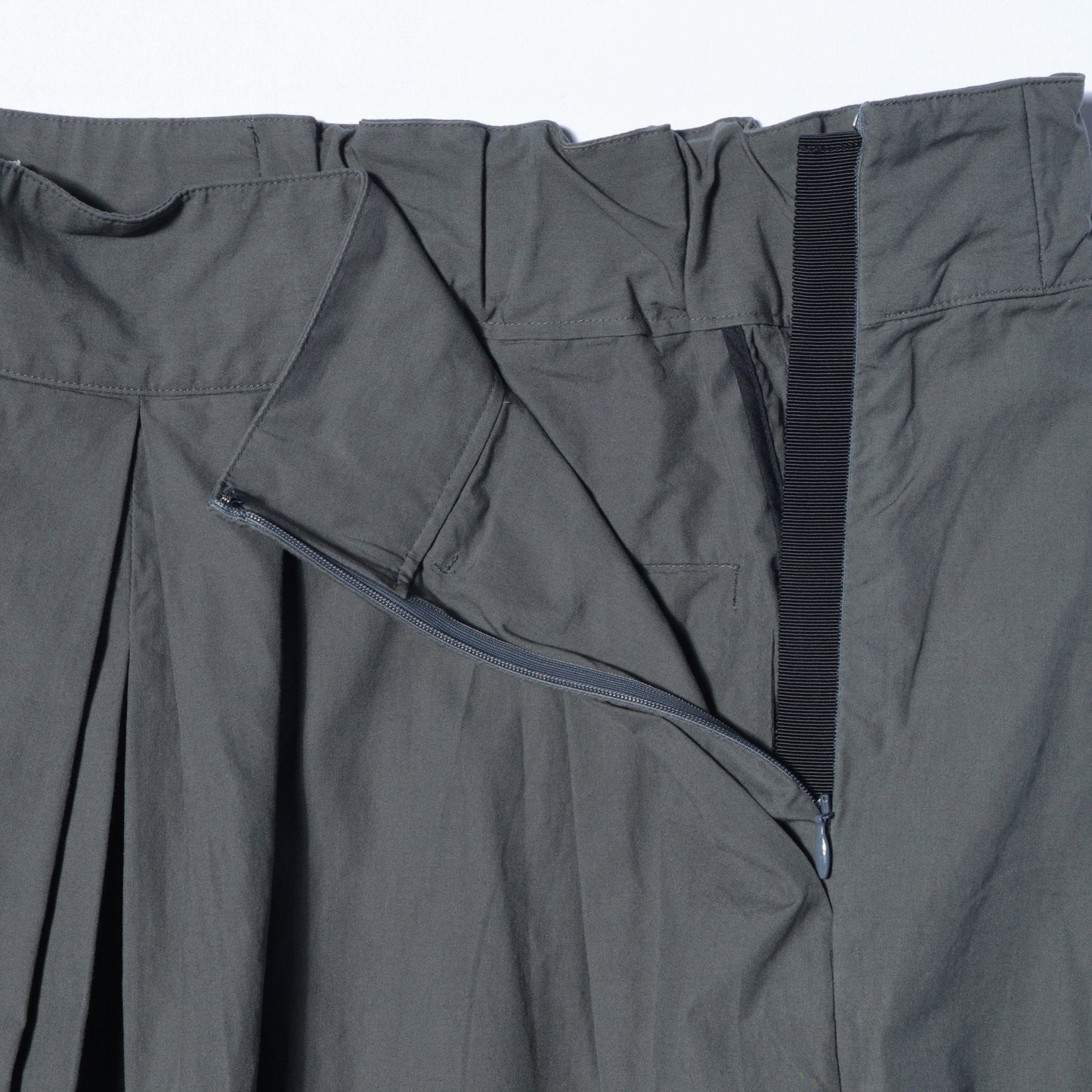 WASHED COTTON POPLIN TROUSERS