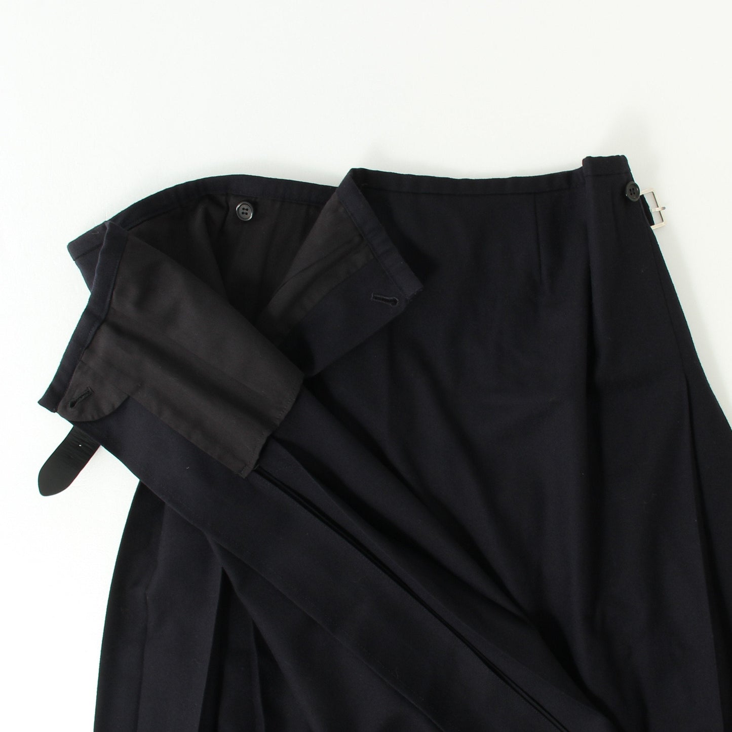 FINE WOOL FLANNEL SKIRT