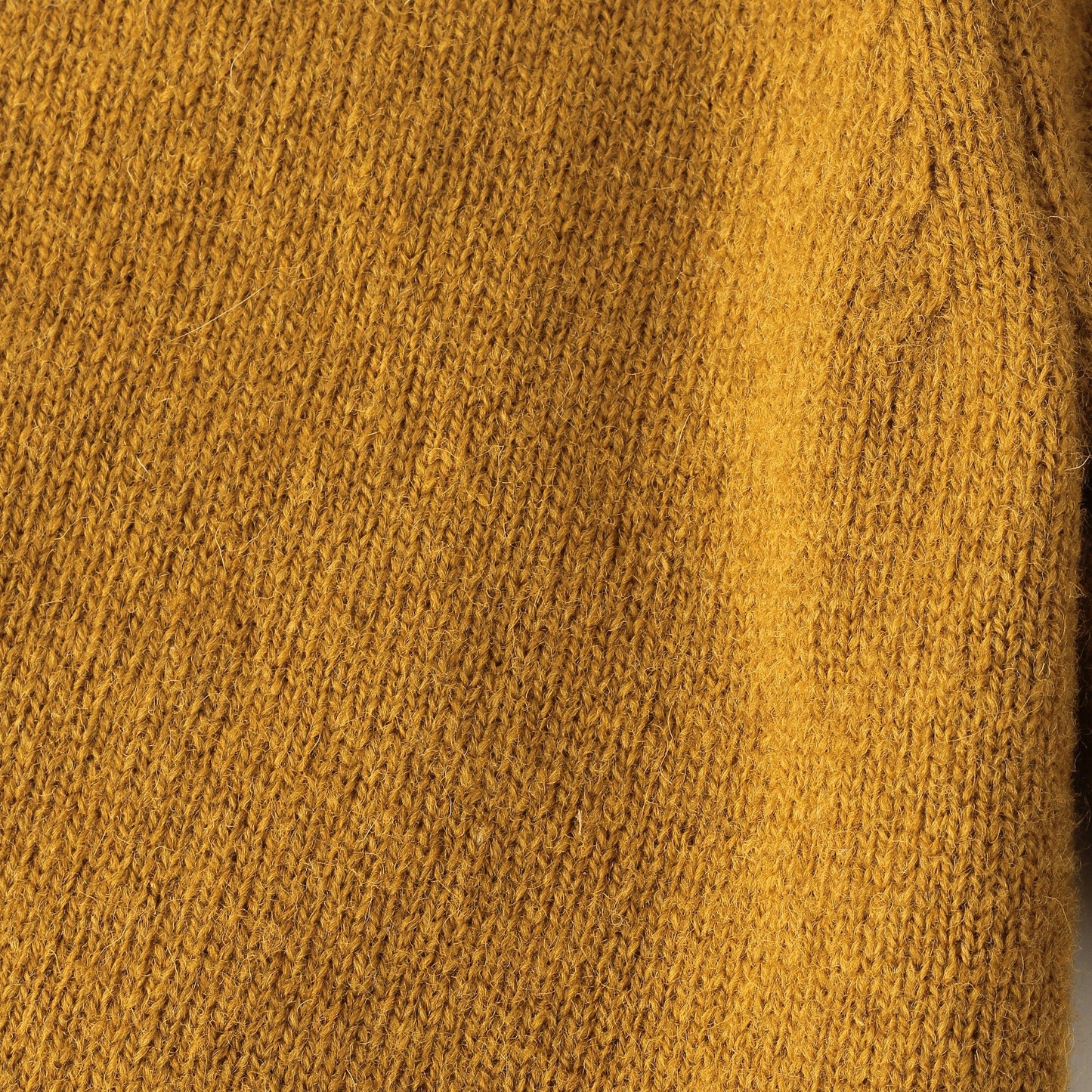 FINE SHETLAND KNIT