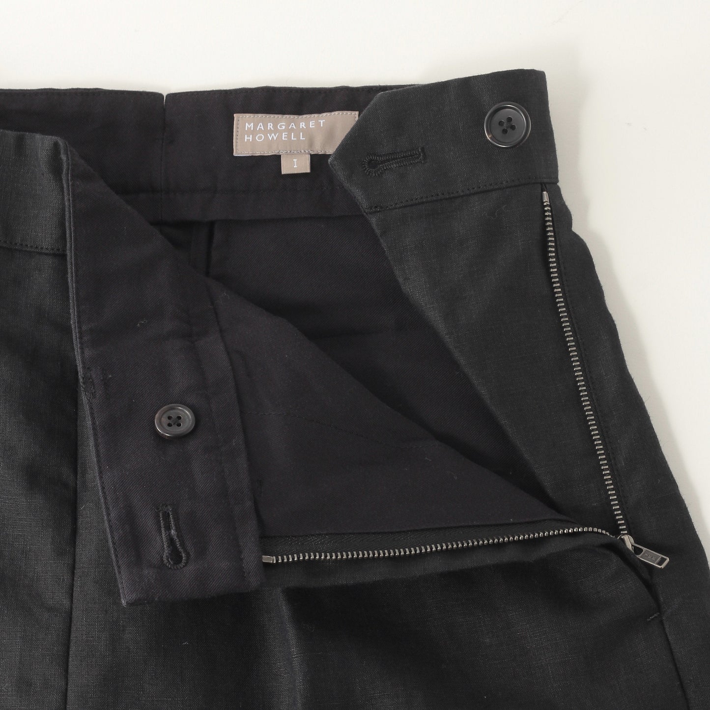 LINEN TROUSERS