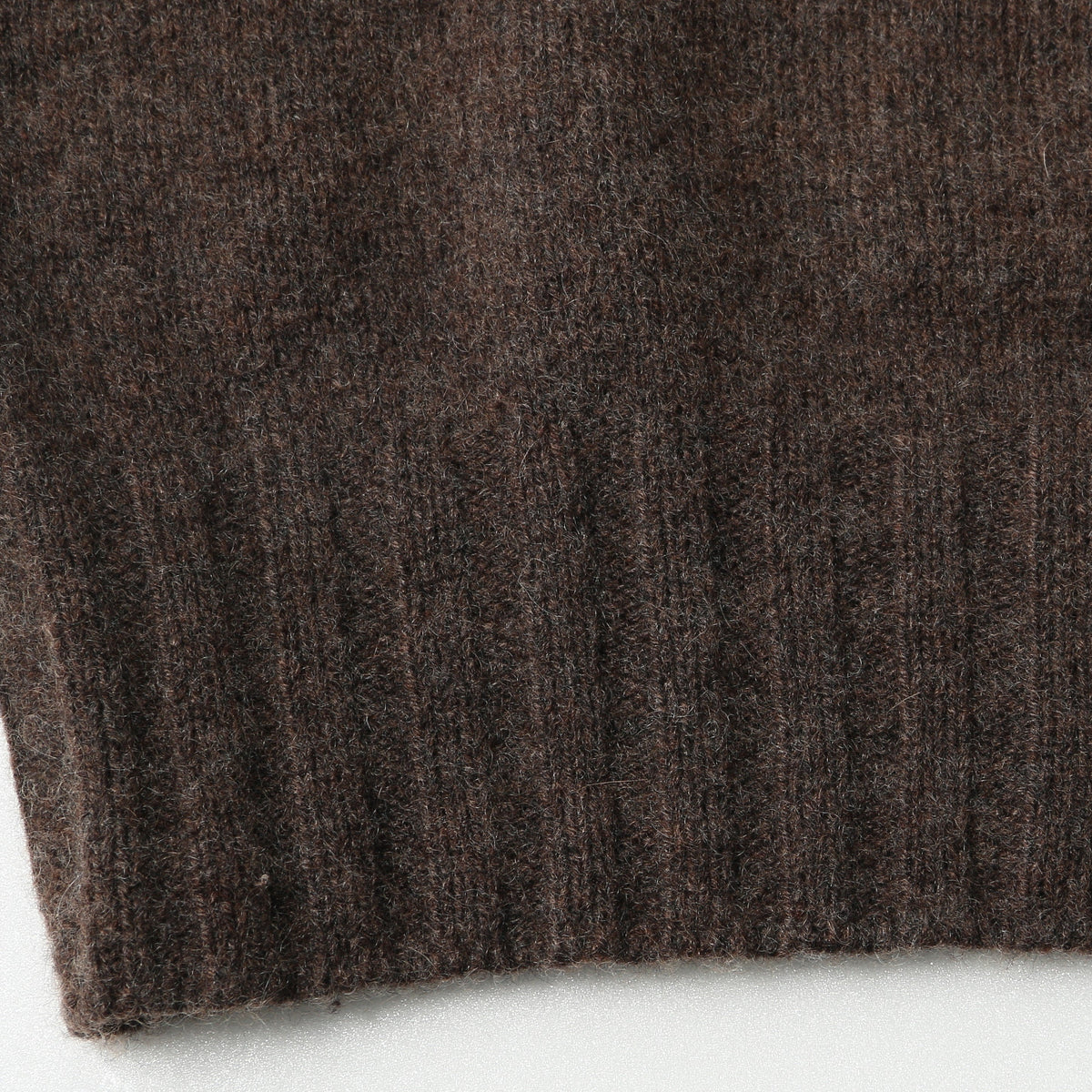 SOFT DONEGAL WOOL KNIT