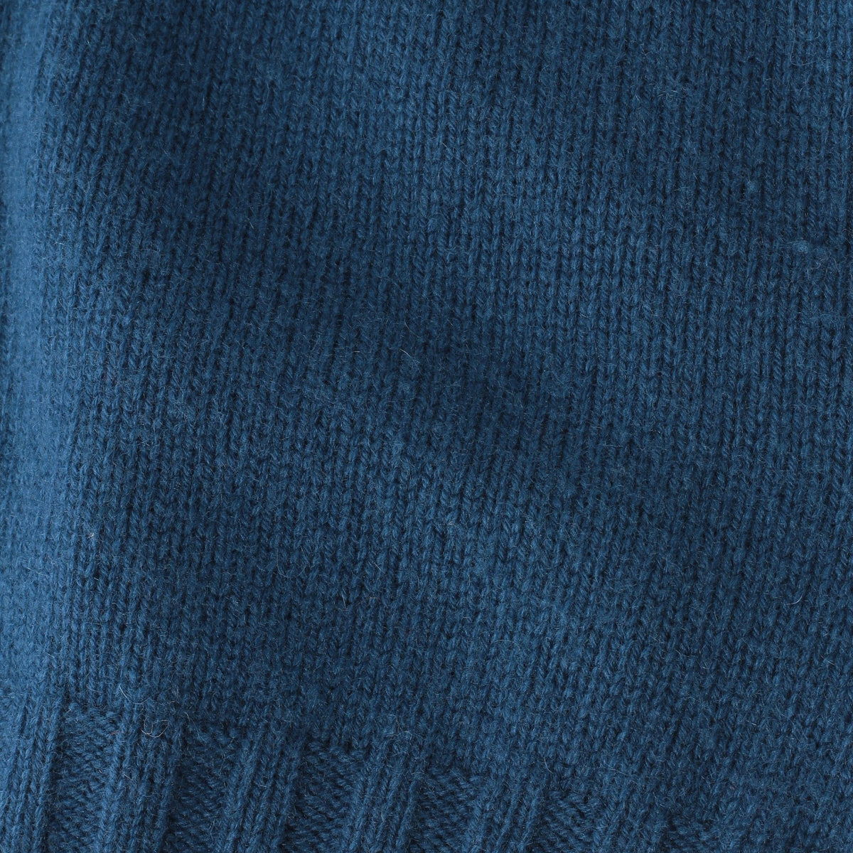 CASHMERE KNITWEAR