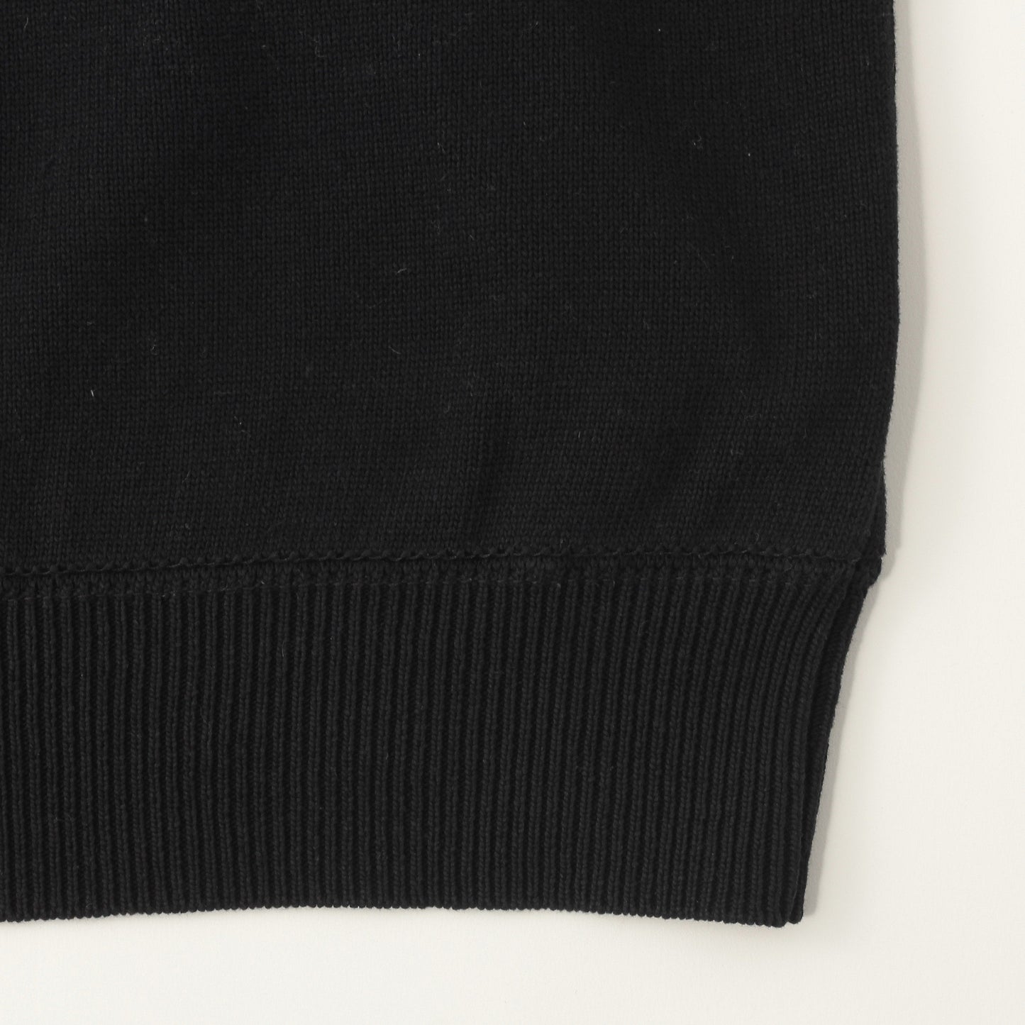 DENSE COTTON KNIT