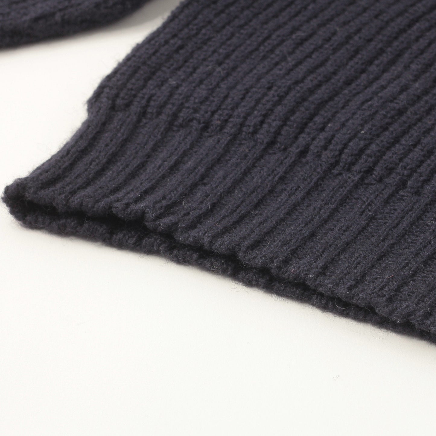BRITISH MERINO KNIT