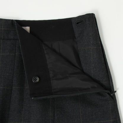 FINE WOOL FLANNEL SKIRT