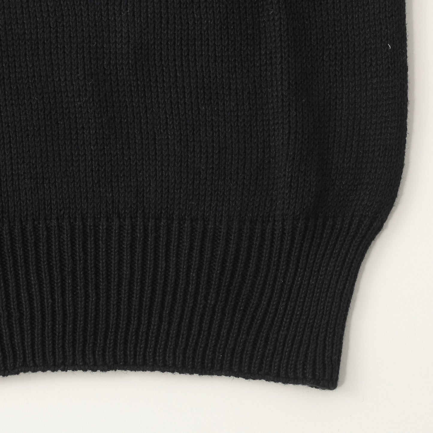 CAST OFF ROLL NECK KNIT