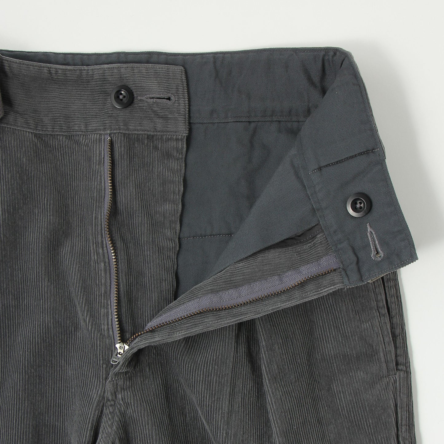 DRY COTTON NEEDLECORD TROUSERS