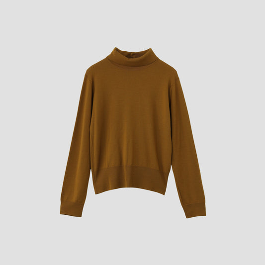 BUTTON ED ROLL NECK KNIT
