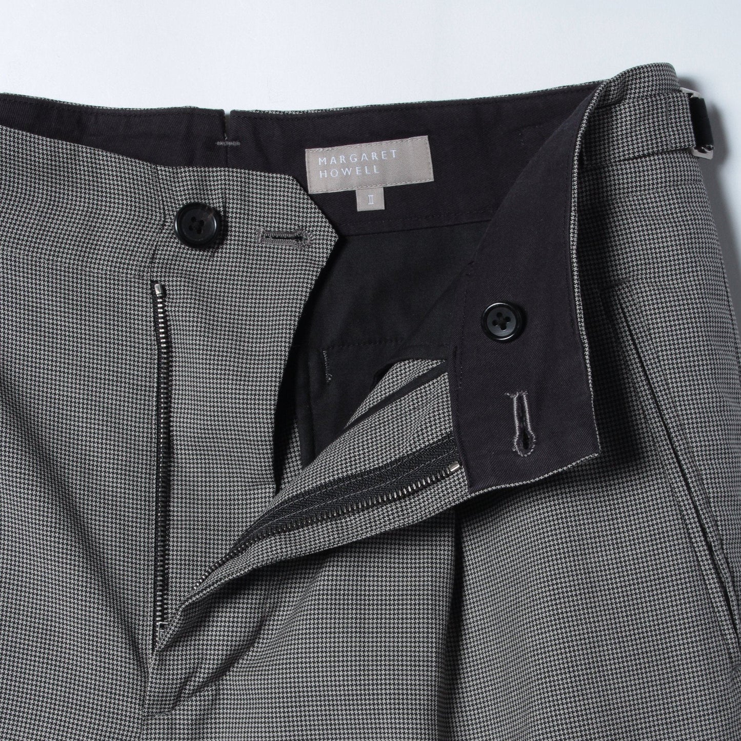 FINE WOOL POPLIN TROUSERS