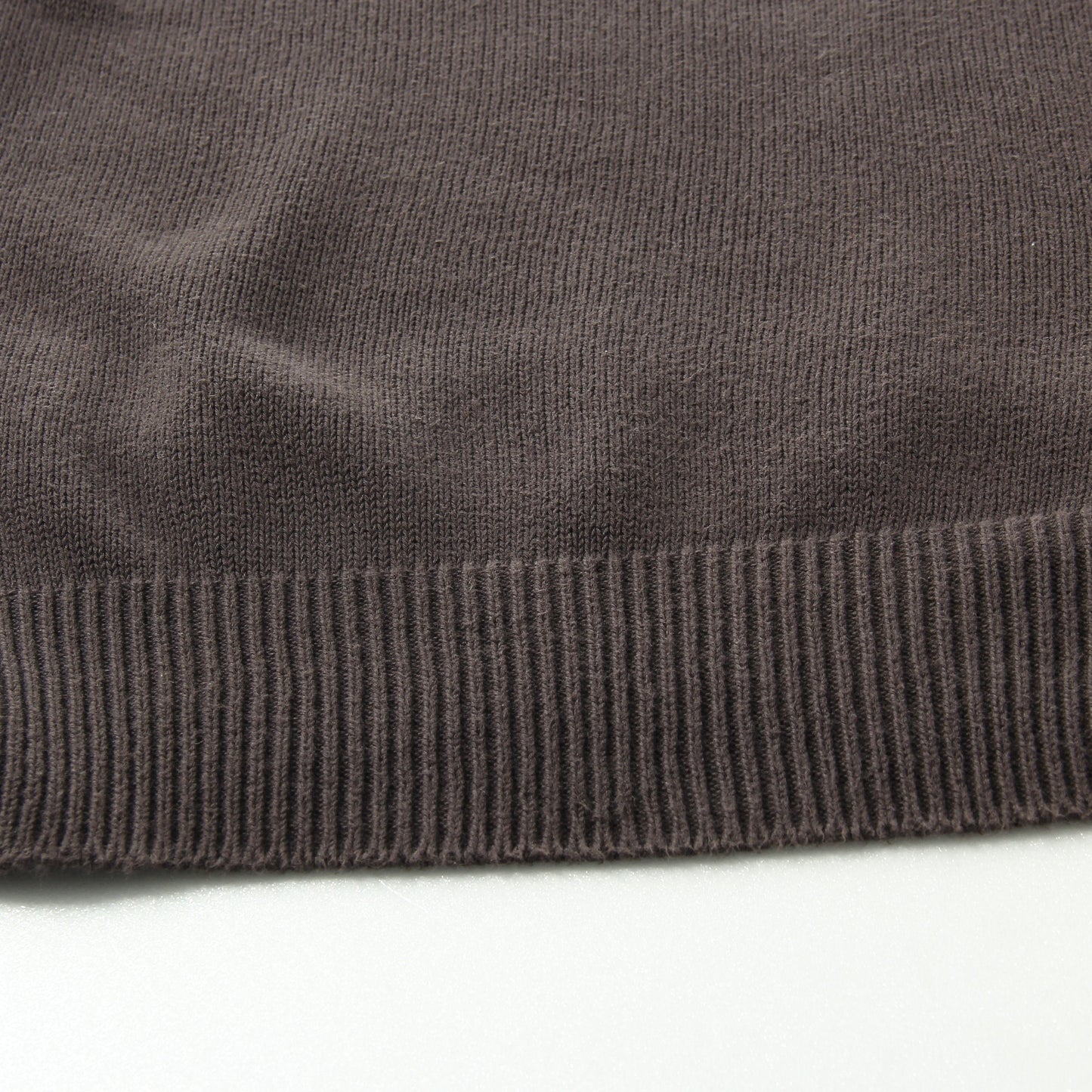 CAST OFF ROLL NECK KNIT