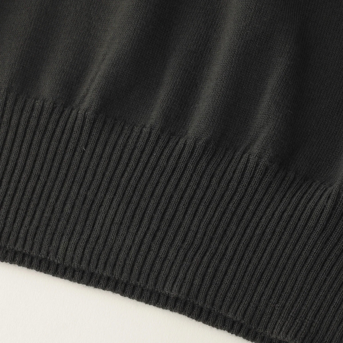 SUPERFINE WOOL KNIT