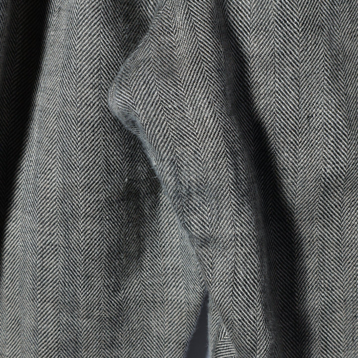 CLEAN HERRINGBONE TROUSERS
