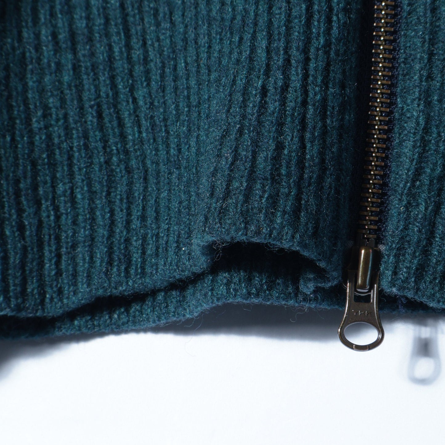 KNIT