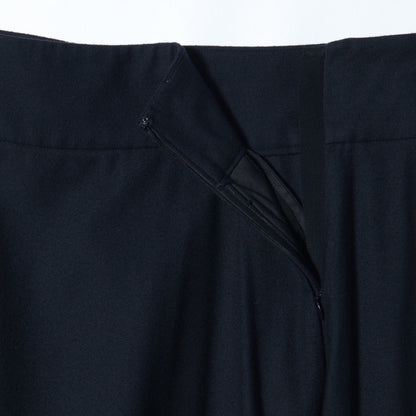 FINE WOOL FLANNEL SKIRT