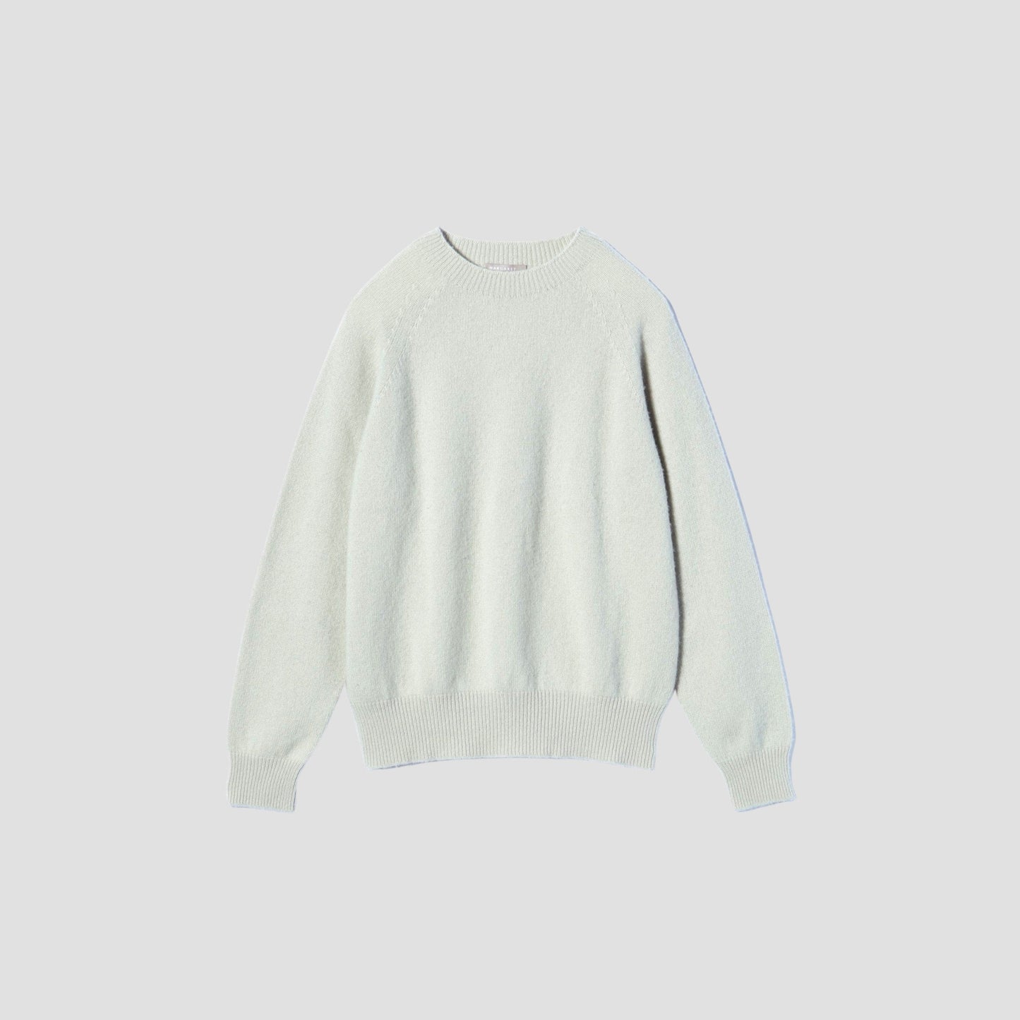 CLASSIC CREW NECK KNIT