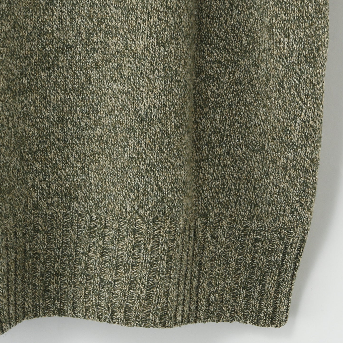 TWISTED YARN WOOL KNIT