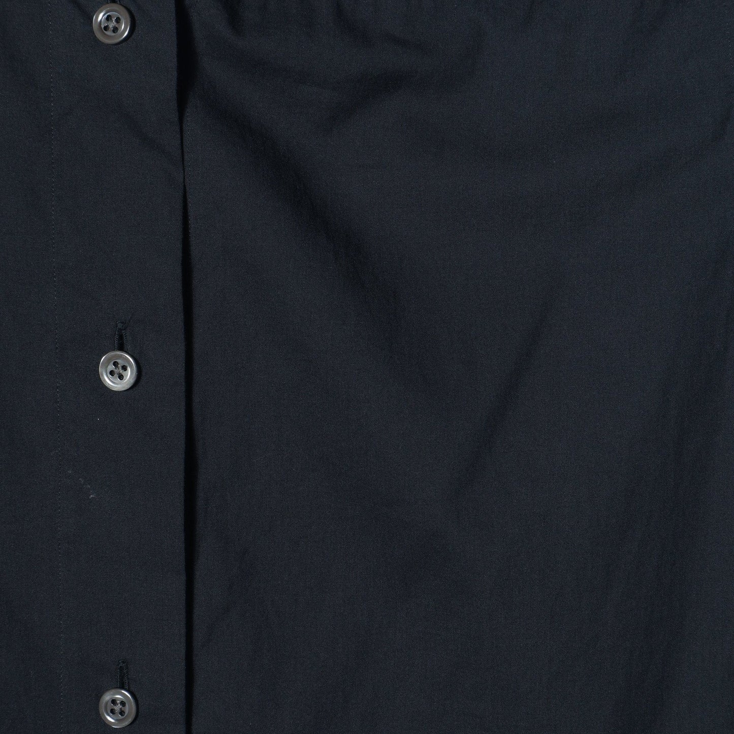PIECE DYED WASHED COTTON SHIRT