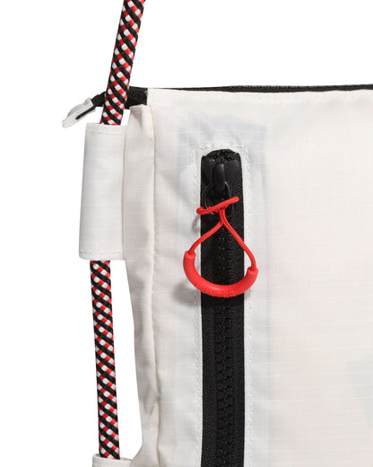 トラベル リップストップ リサイクル ナイロン フォンポーチ