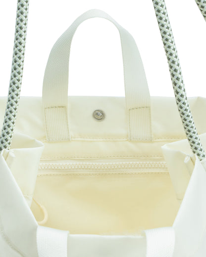 トラベル リップストップ リサイクル ナイロン トート バッグ