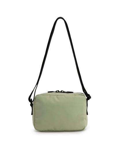 ナイロン クロスボディ