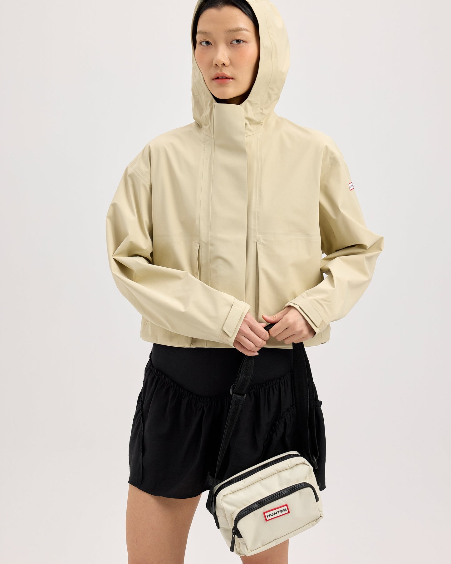 ナイロン クロスボディ