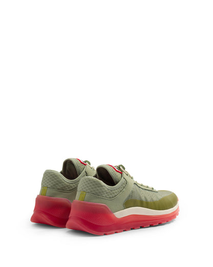 レディース トラベル スニーカー