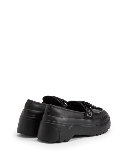 リファインド エクスプローラー フラットフォーム ボウ ローファー